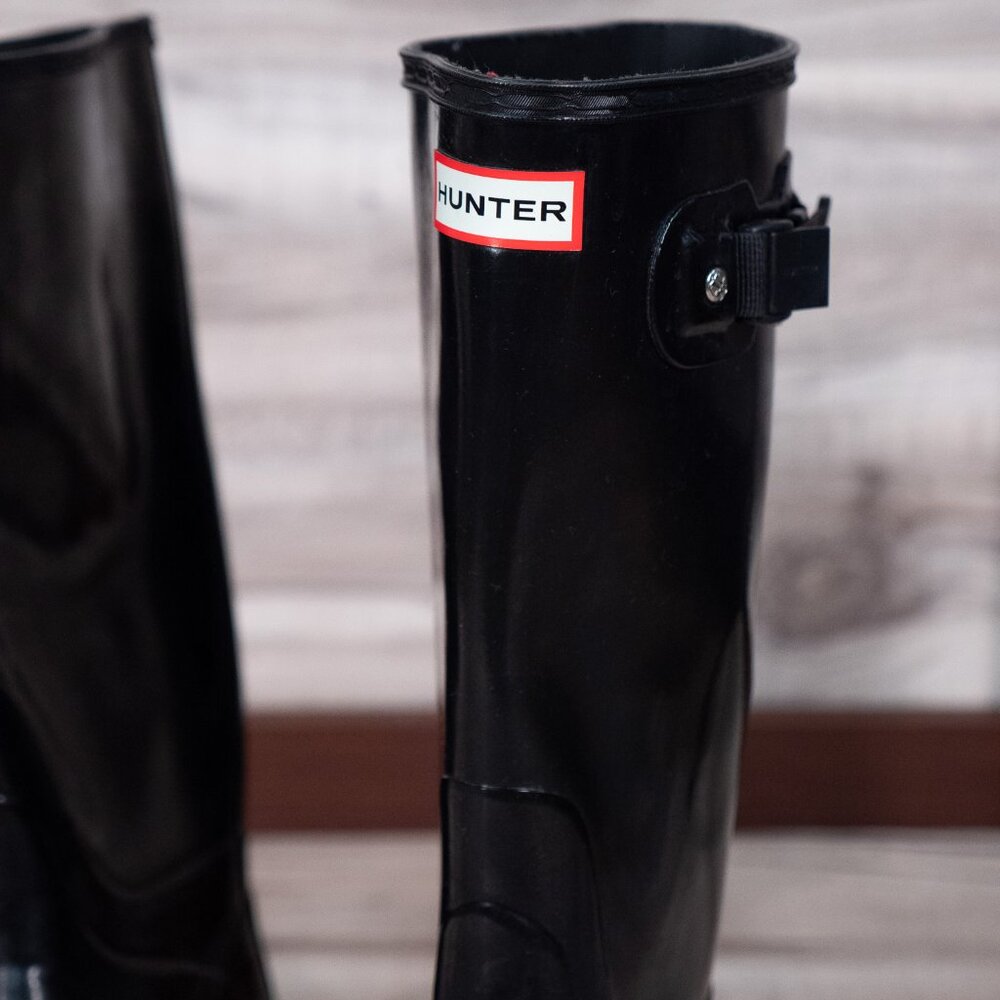 HUNTER Women Field Huntress Black Gloss Rubber Knee High Tall Rain Boots Sz 6